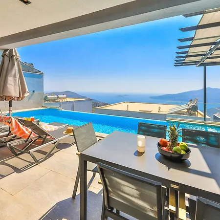 Willa Kalkan Honeymoon *
